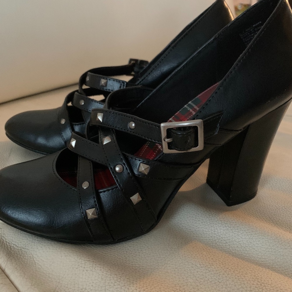 School girl type look with studs